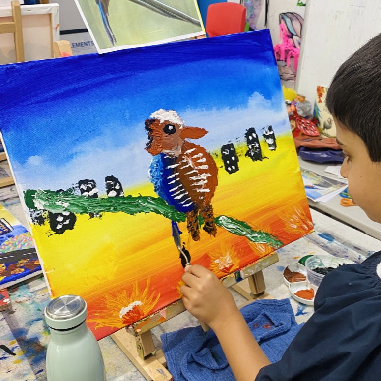 children creating art at Wonderlab Kids in gordon