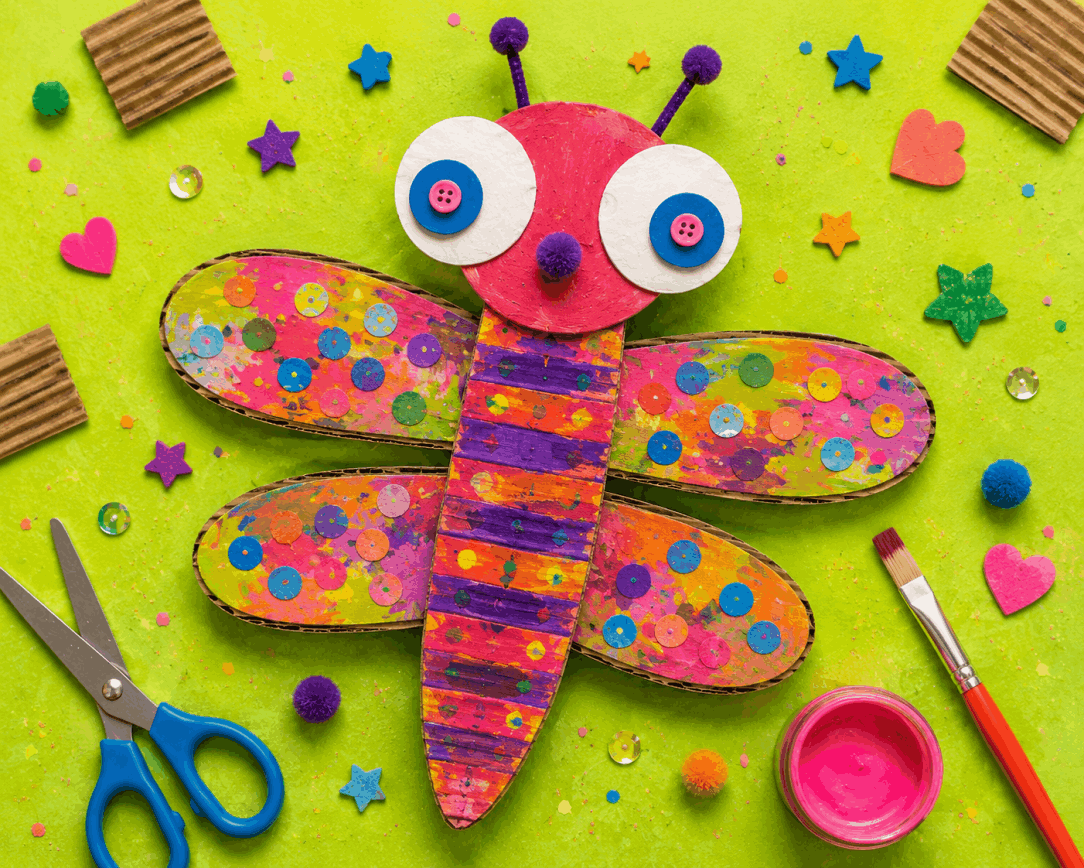 children creating art at Wonderlab Kids in st. ives